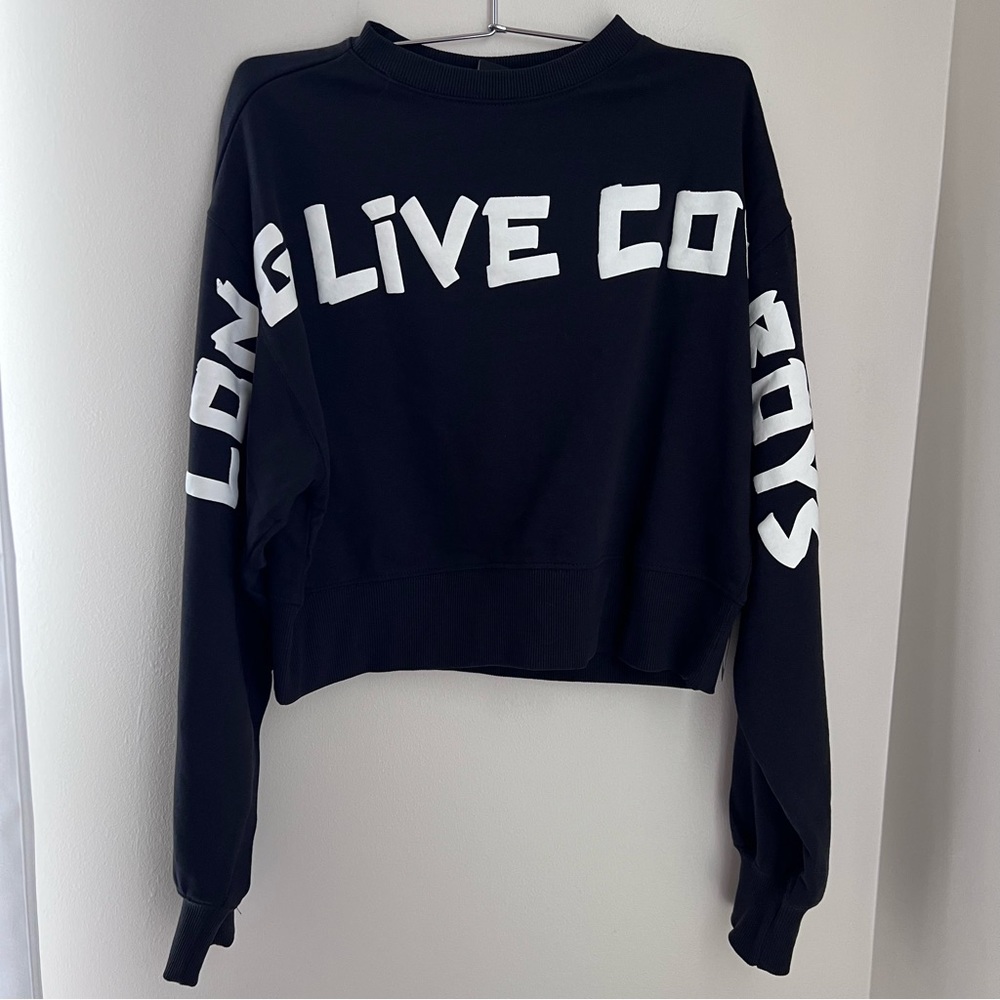 Wrangler Retro Long Live Cowboys Crop Fleece Pullover